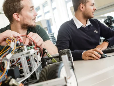 Kompetenzzentrum Applied Mechatronics | FH Wiener Neustadt